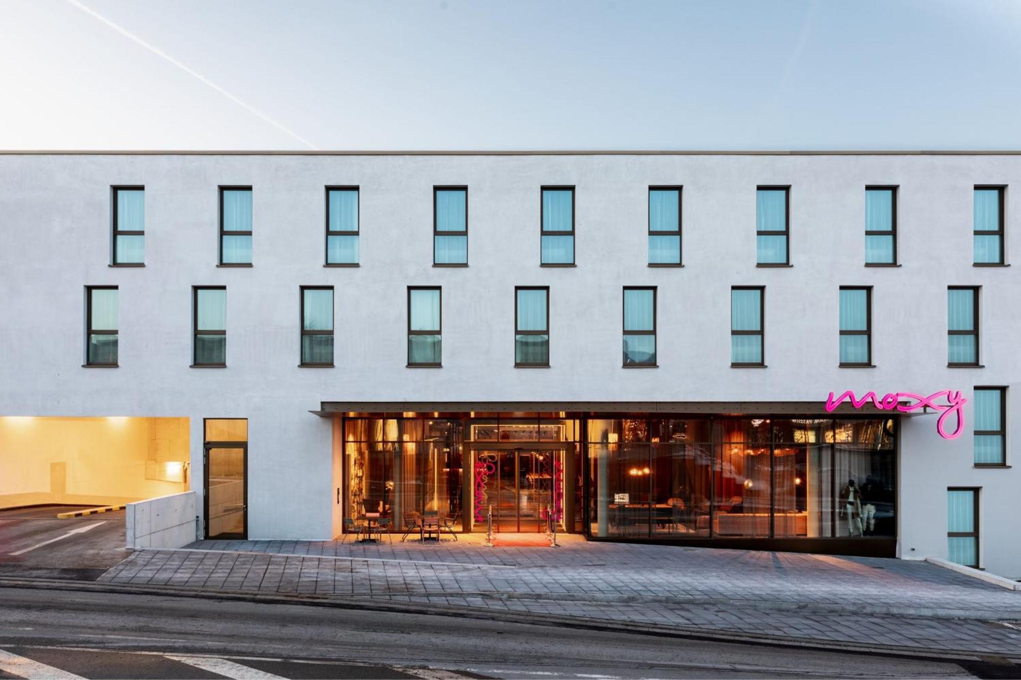 Hotel Moxy Outletcity Metzingen (Tubingen)