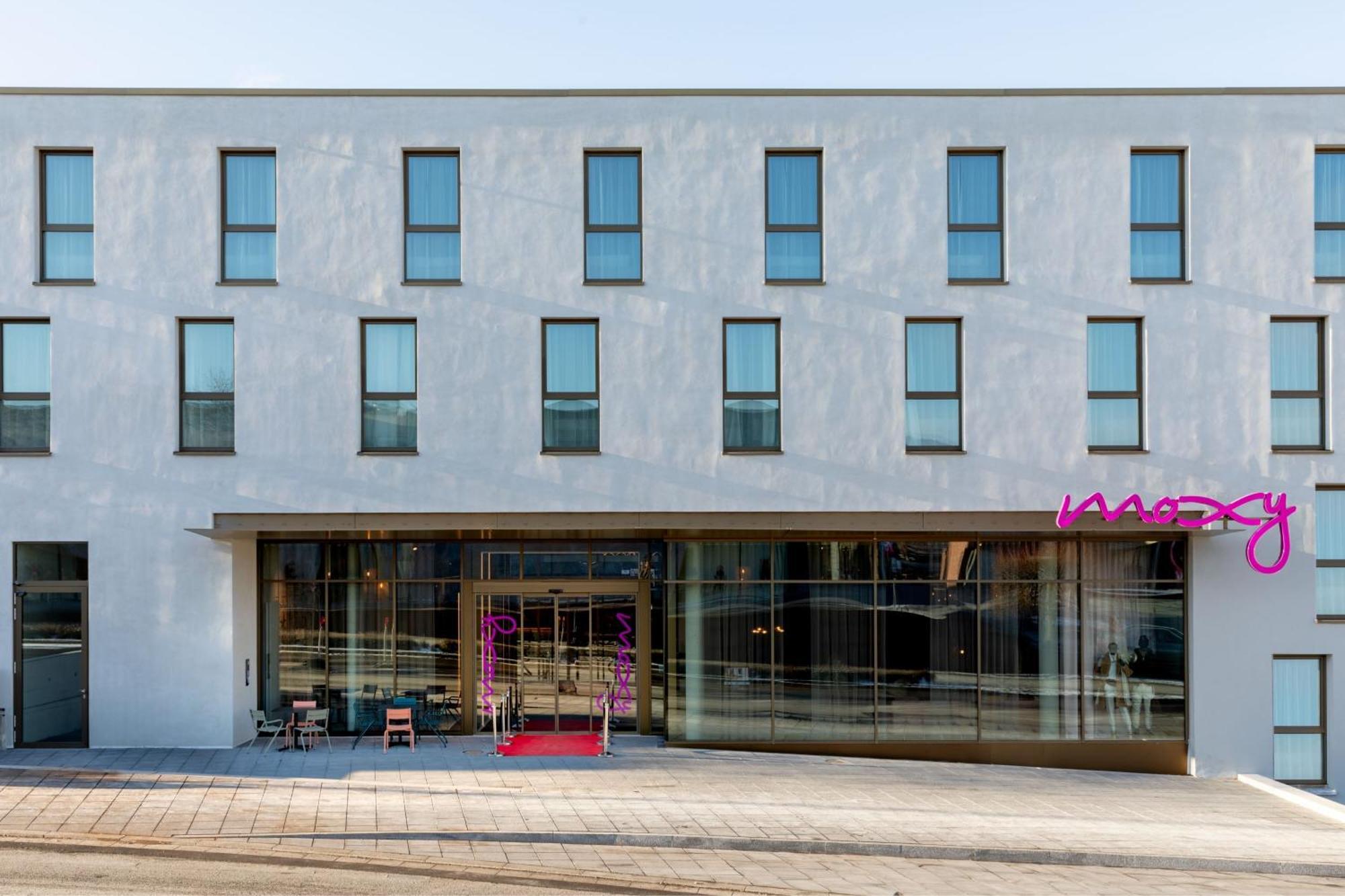Hotel Moxy Outletcity *