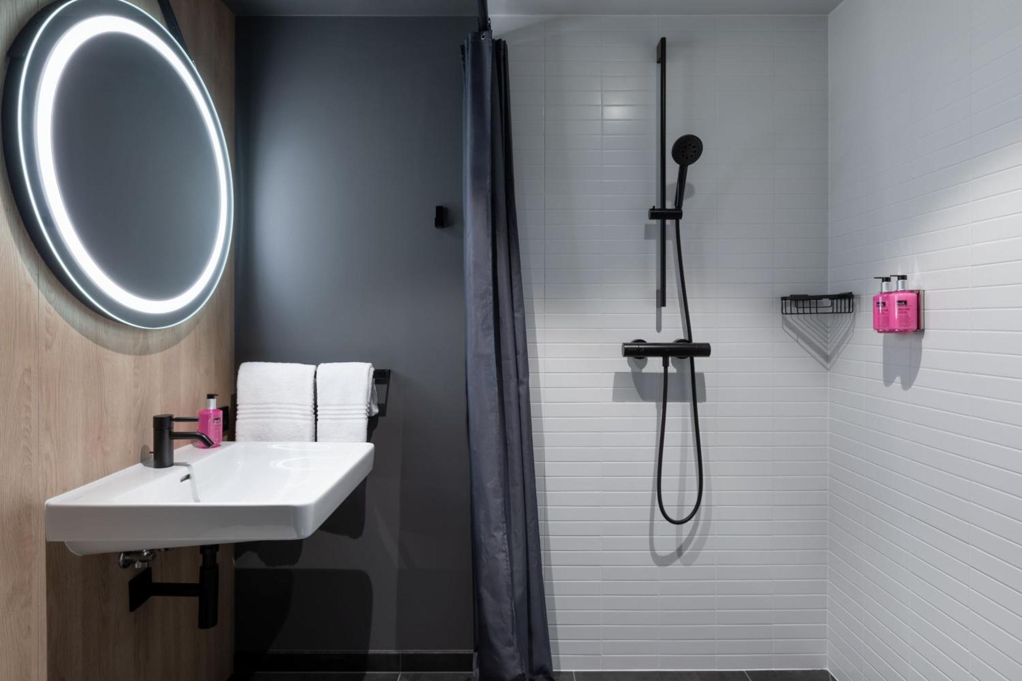 Hotel Moxy Outletcity