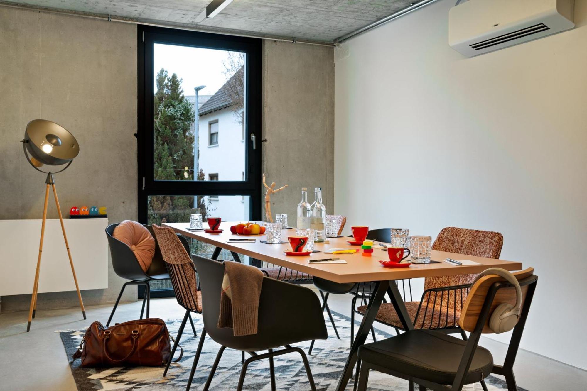 Moxy Outletcity