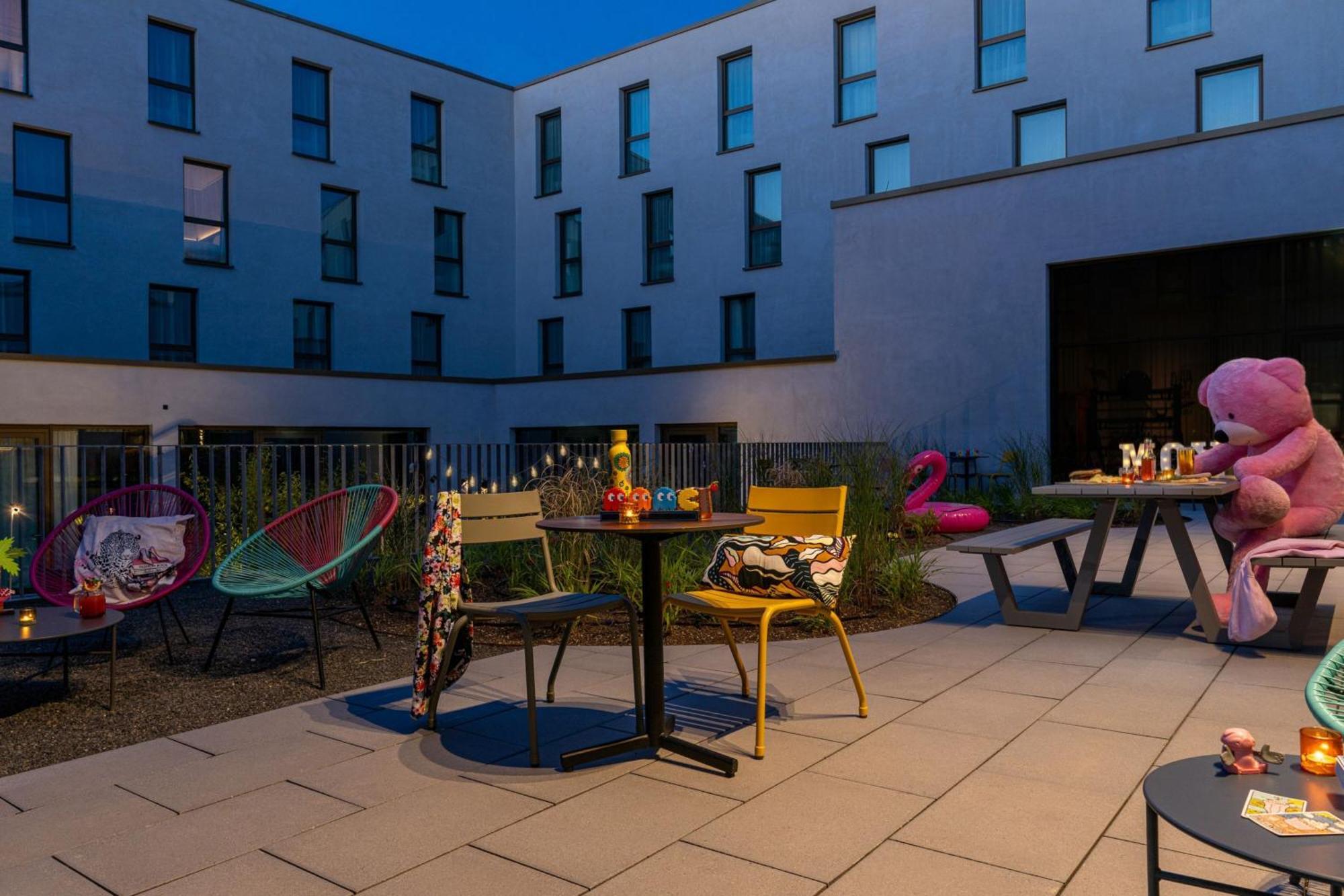 Hotel Moxy Outletcity Metzingen (Tubingen)